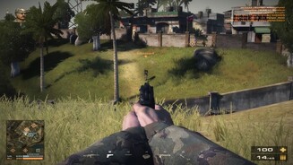 Battlefield Play4FreeMit der Standardpistole richten wir nur wenig aus. Da hilft auch gutes Zielen nichts.