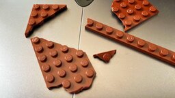 Habt ihr noch LEGO Sets, die vor 2018 erschienen sind, dann könnten euch bestimmte Steine in der Hand zerbröseln
