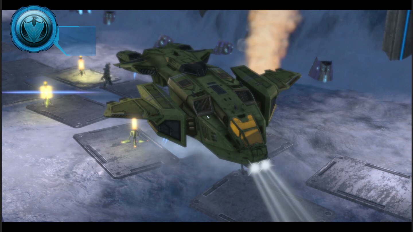 Halo Wars: Definitive EditionWer die Halo-Spiele kennt, freut sich über ein Wiedersehen mit den bekannten Designs. Hier der Pelican.